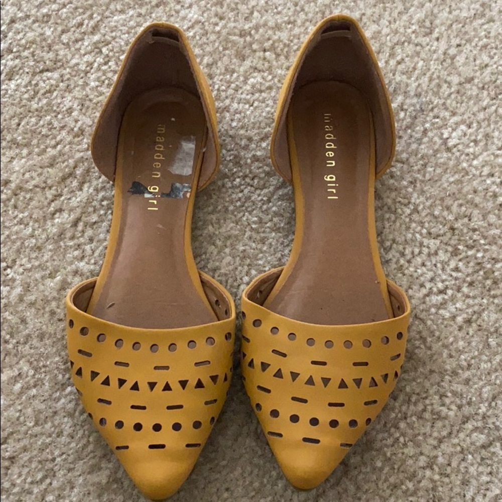 Madden girl mustard flats